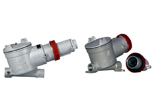 سوکت و پلاگ ماشین سازی